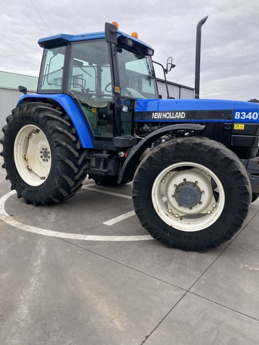 New Holland 8340