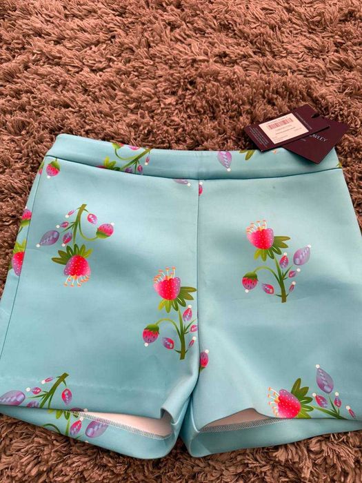 pantaloni scurti superbi