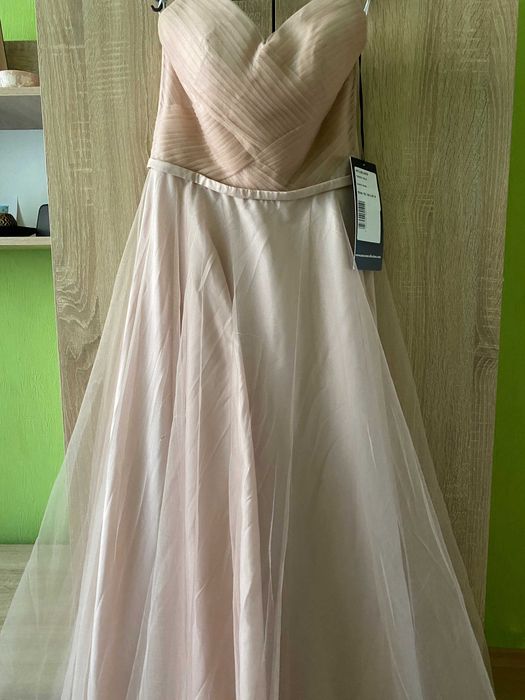 РОКЛЯ за бал / бална рокля