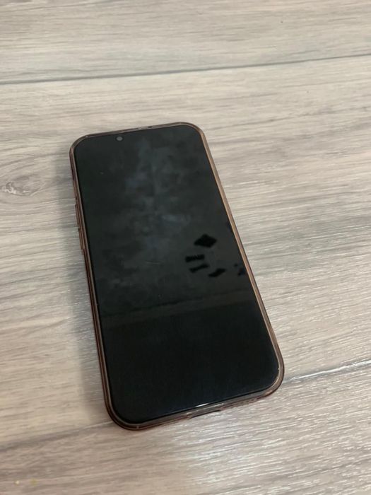 Продам айфон 14(128гб)