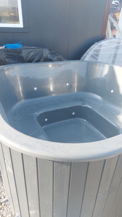 Ciubăr,jacuzi,aeromasaj