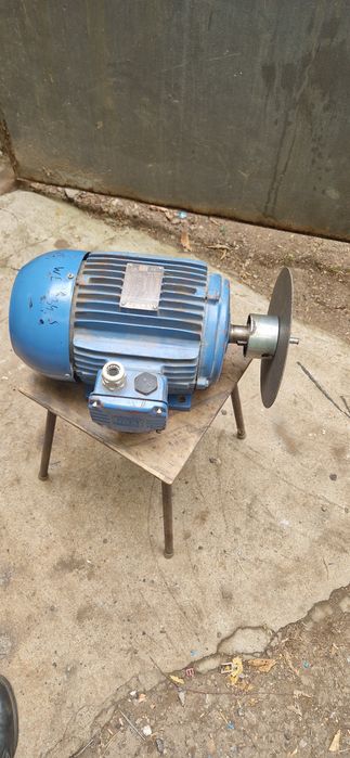 Электродвигатель