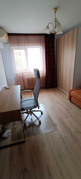 PRIMA ÎNCHIRIERE! Garsonieră proaspăt renovată, MOBILIER ȘI ELECTROCASNICE NOI – Străpungere Silvestru