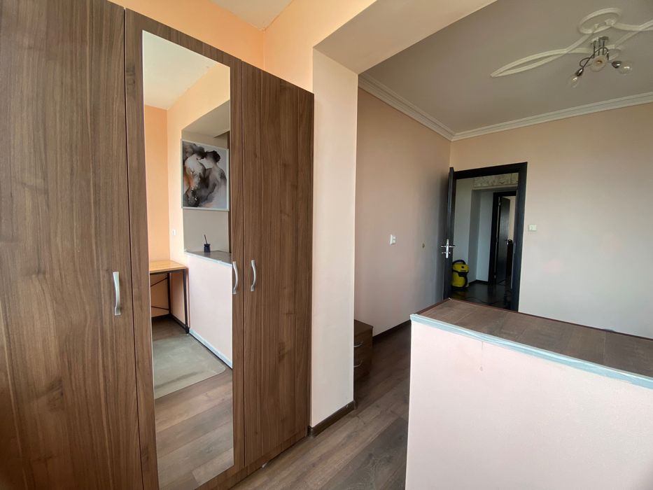 Дава се под наем Тристаен апартамент в София, Надежда 1 - 70 кв.м за 698.19 € - Снимка #3