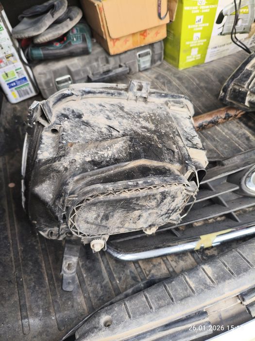 Фара приора  левый правый ,решетка , комплект