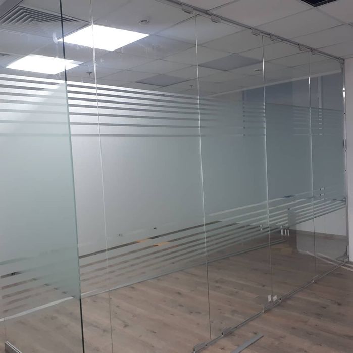 Тонировка окон, балконов и витражей.