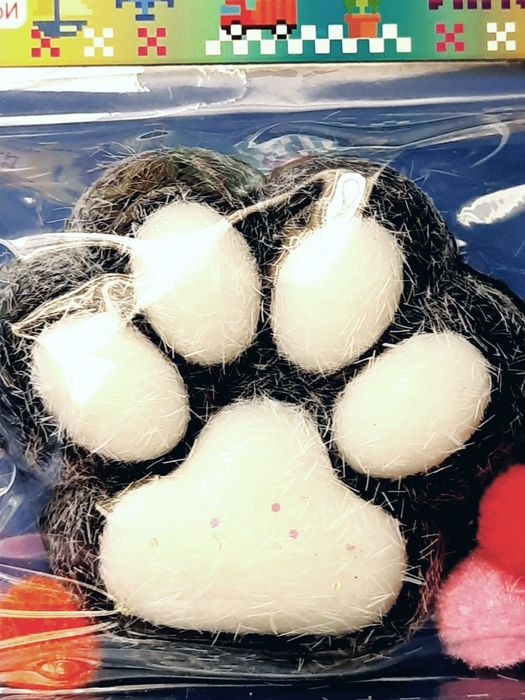 U uxlab yotganida porno suratga tushdi