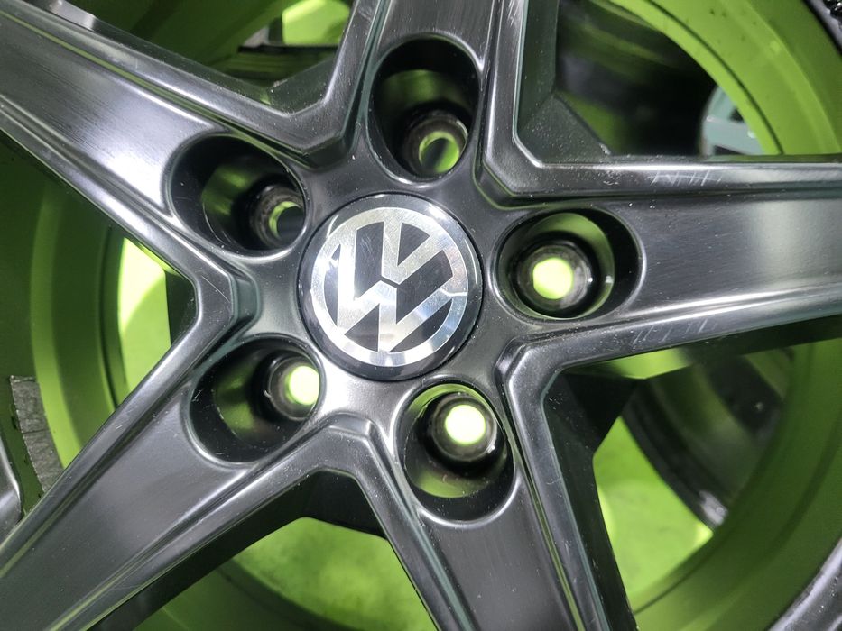 16 5x112 Vw Passat Touran Caddy Golf Skoda Audi 5х112