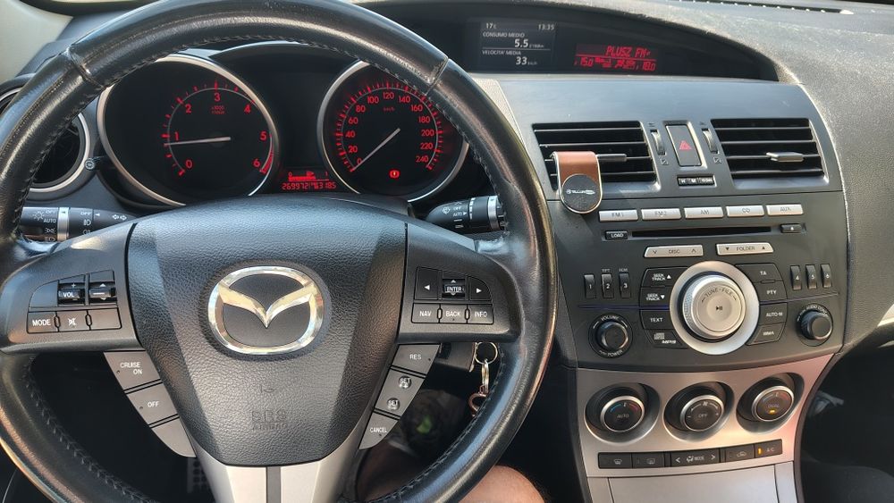 MAZDA 3 2009 — imagine 5