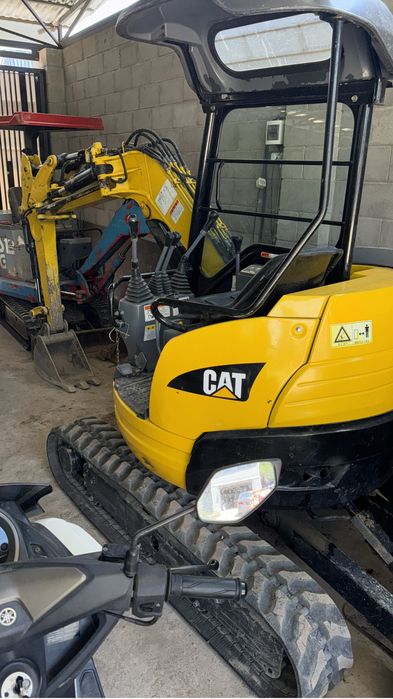 Продам мини экскаваторы