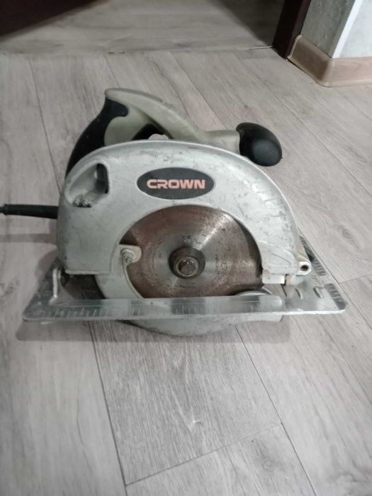 Продам циркулярная пила
