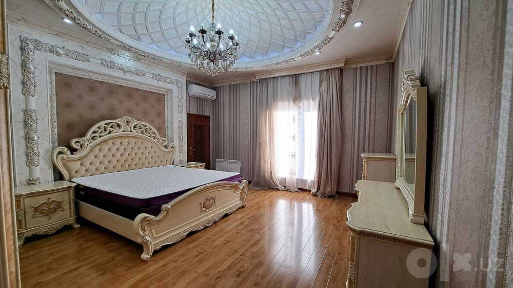 Яккасарой Ракат махалла 3 сотих 6 хонали евро уй сотаман.