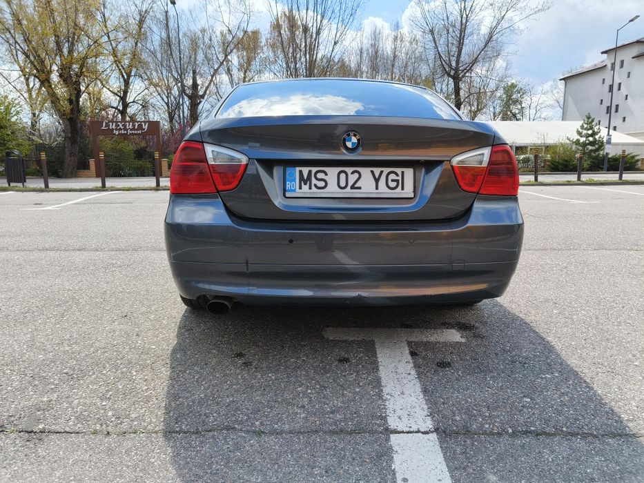 BMW E90 seria 3 benzina
