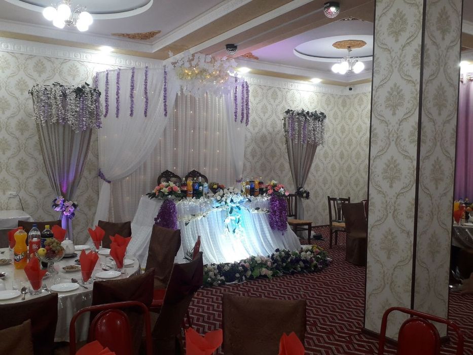 Restoran, choyxona, bazmgoh.