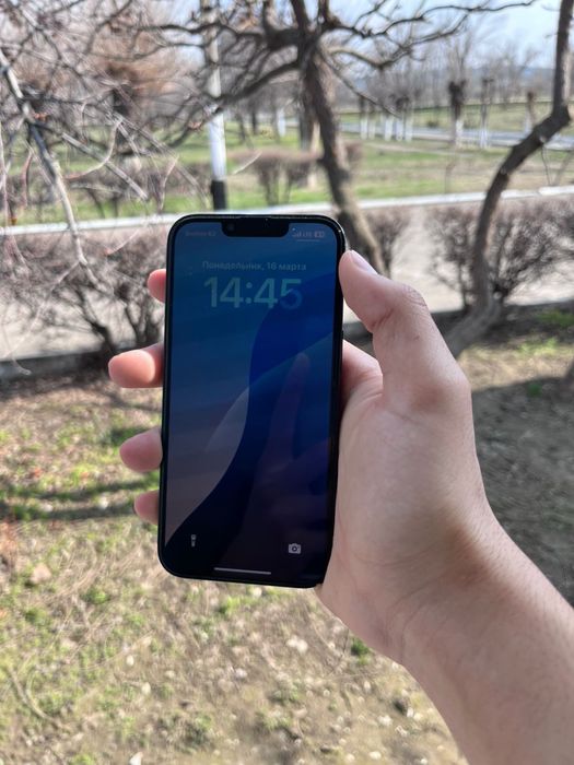 Айфон 13 сатылады