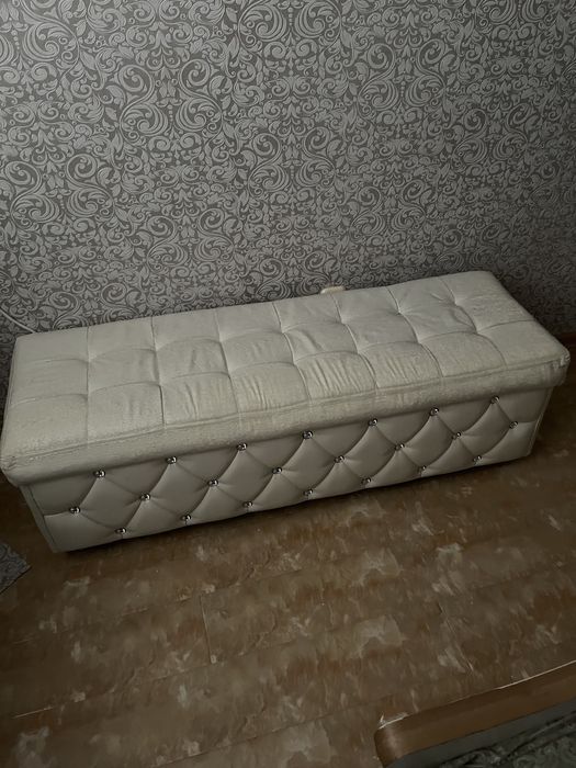 Продам пуфик срочно