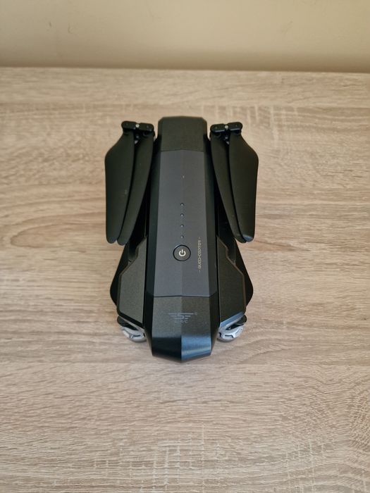 Дрон SJRC F11 пълен комплект + нова батерия