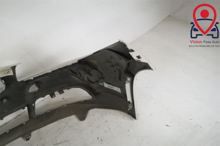 Предна броня Оригинална със сензори и миещи устройства в добро състоян