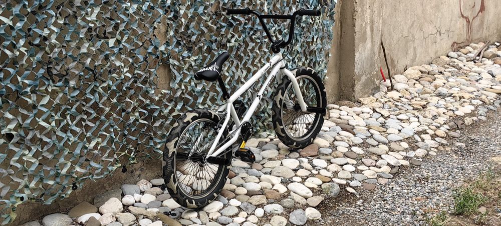 Продам BMX новый !!!