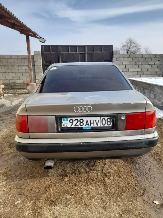 Ауди С4 1991 год