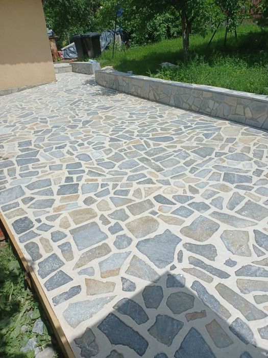 Executam lucrari din piatra naturala ne deplasam oriunde în tara, montaj profesional