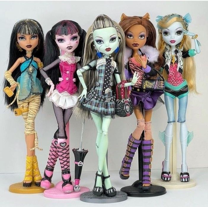 Ищу куклы монстер хай