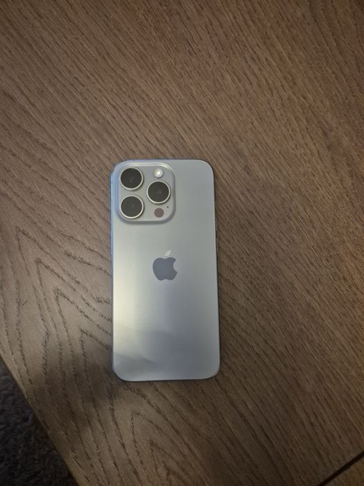 Iphone 15 pro, като нов