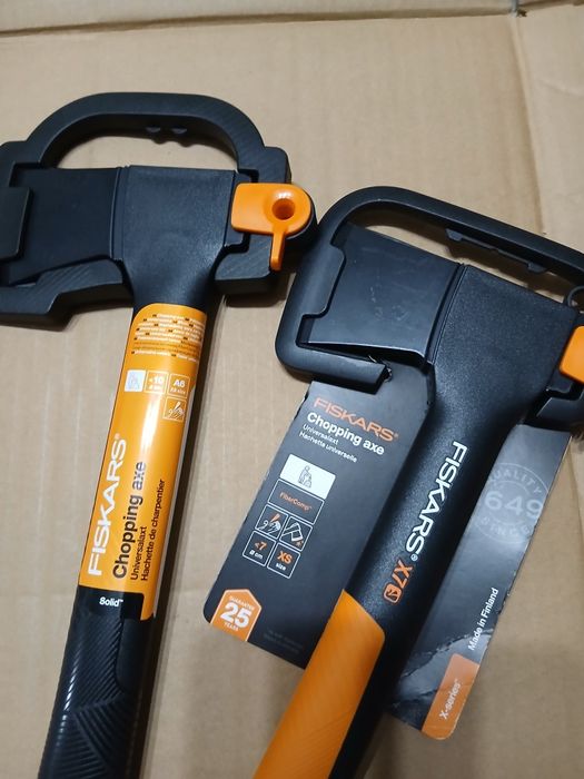 Toporas Fiskars Chopping axe