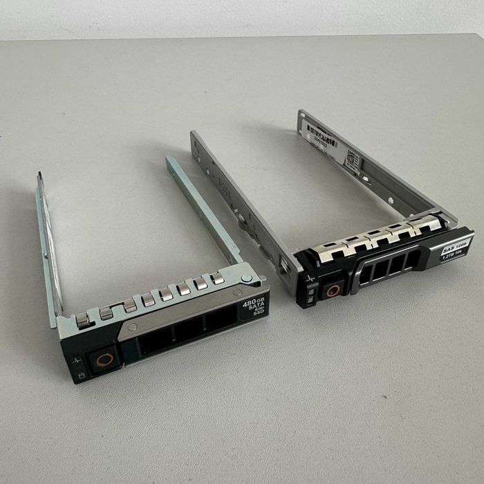 Caddy за сървър DELL PowerEdge 2.5"/3.5" SFF/LFF