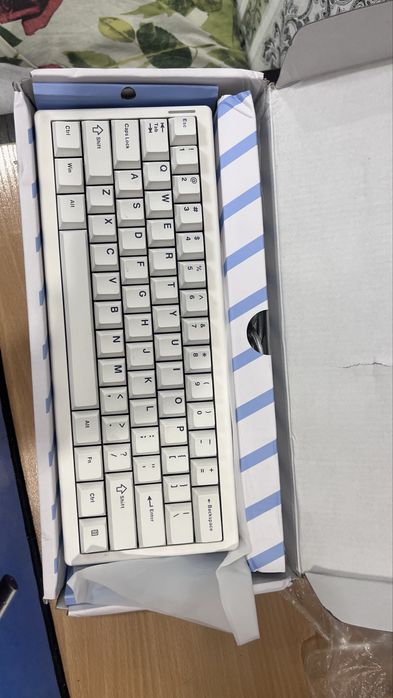 продам клавиатуру cidoo qk61