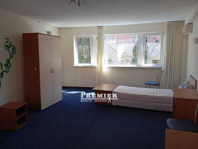 Продава се Двустаен апартамент в к.к. Слънчев бряг - 81 кв.м за 488 €/кв.м - Снимка #2