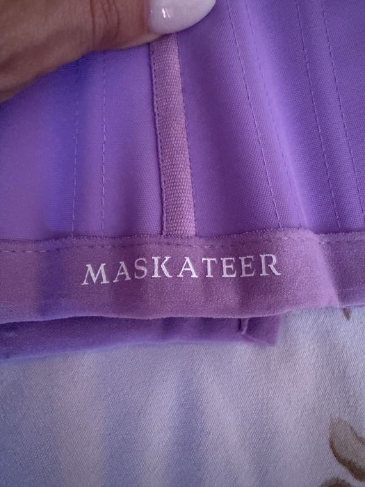 Maskateer waist trainer