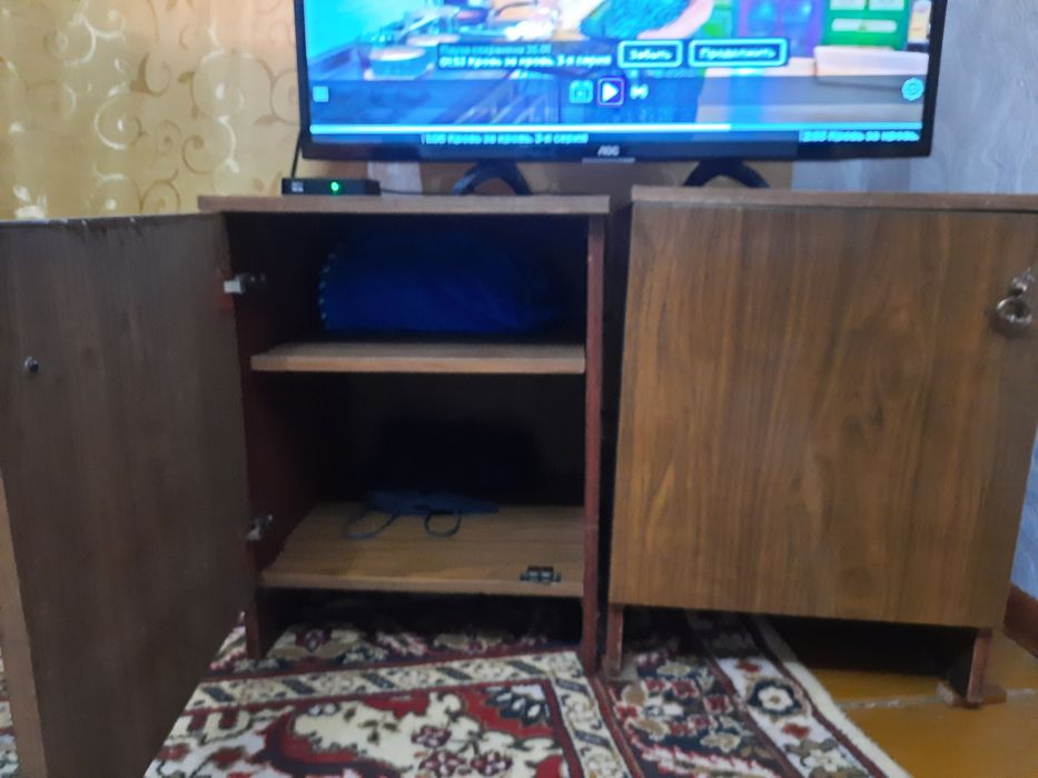 Срочно продам тумбочки