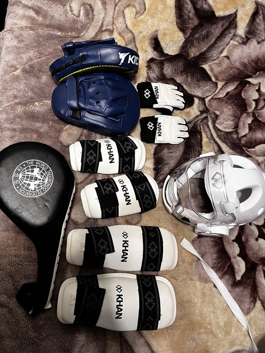 Продам амуницию для таэквандо.