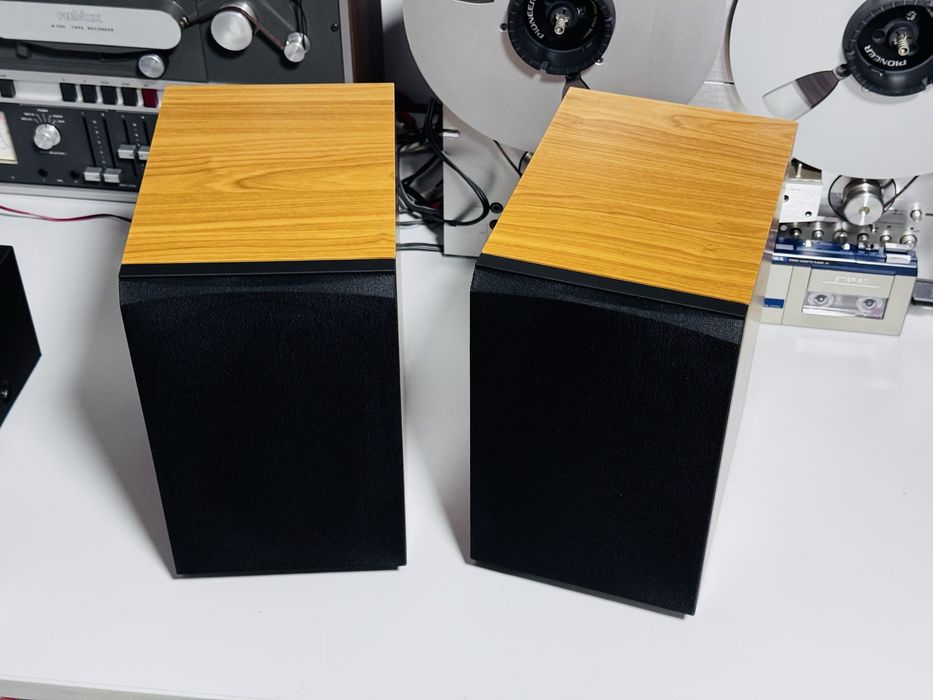 Monitoare/boxe birou de inaltă fidelitate Dynaudio Audience 40, ca NOI