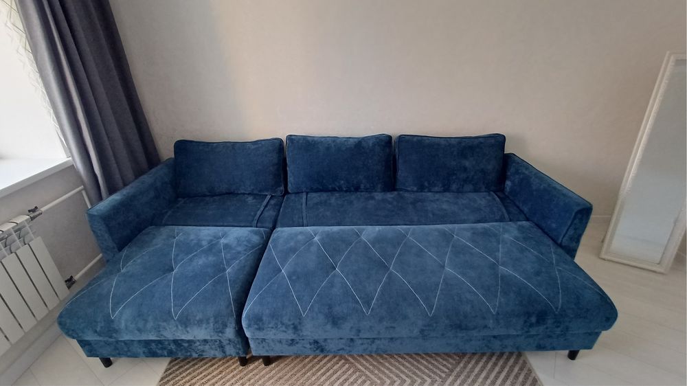 Продам практически новый диван