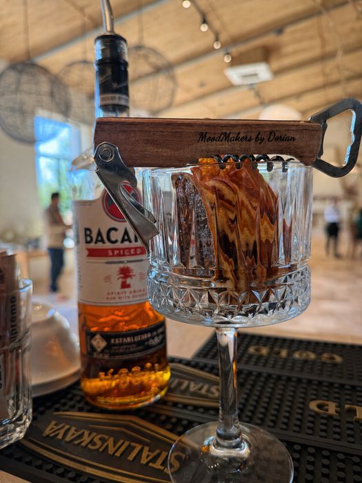 Bar mobil pentru evenimente | Cocktailuri & Shoturi | Nunți & Petreceri