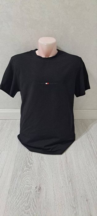 Erkaklar brend sifatli futbolkalari 3 xil razmerda L,XL,XXL  optom