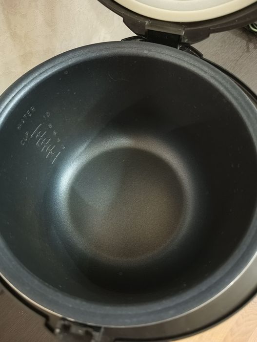 Мультиварка DEXP MC-86