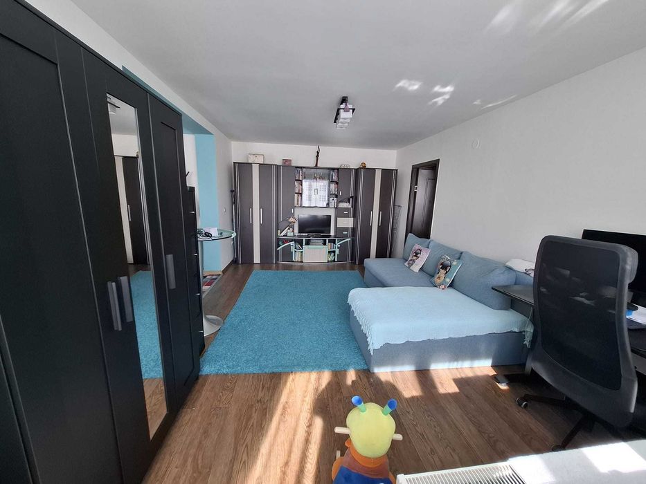 Vand apartament luminos