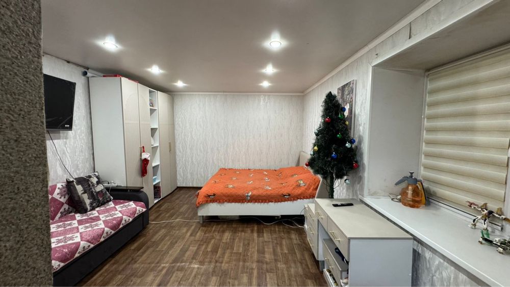 Продам часть двухэтажного дома