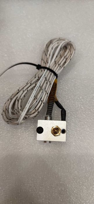 Продавам резервни части за CNC и 3D принтер