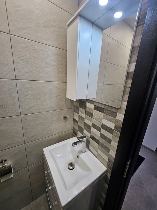 Дава се под наем Двустаен апартамент в Пловдив, Център - 64 кв.м за 700 € - Снимка #6