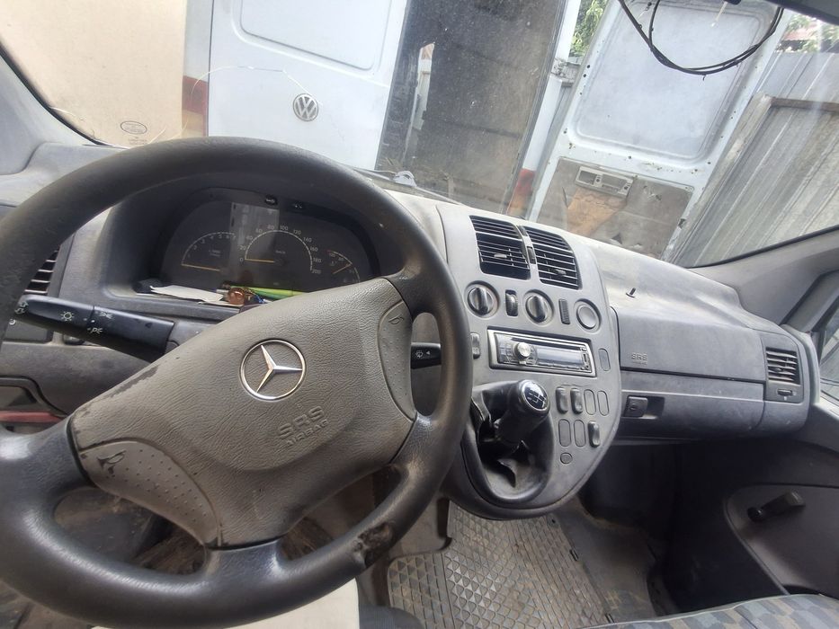 MERCEDES-BENZ Vito 0 — imagine 4