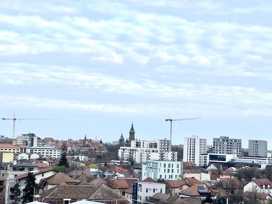 Vand apartament 3 camere zona Cetatii-Bogdanestilor