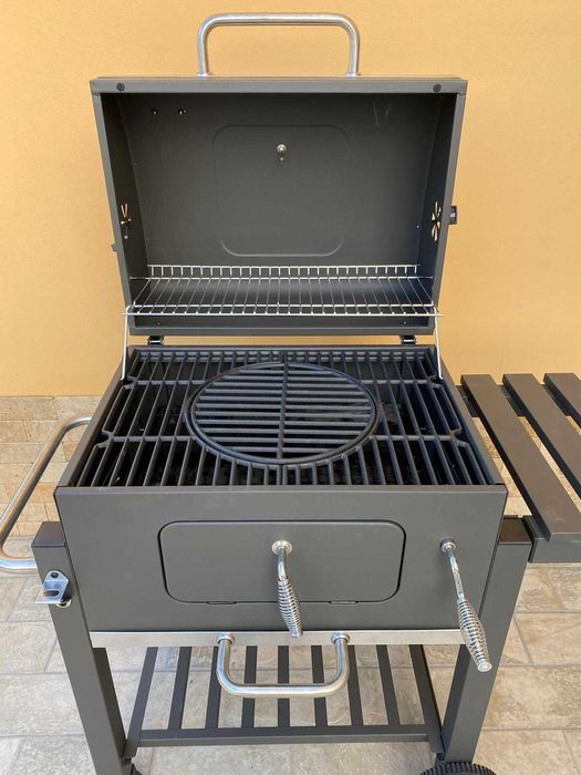 Gratar profesional, grill de fonta, roti, capac, termometru etc. Nou!