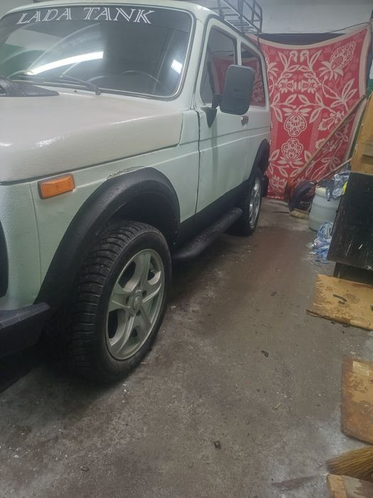 Срочно продам ниву