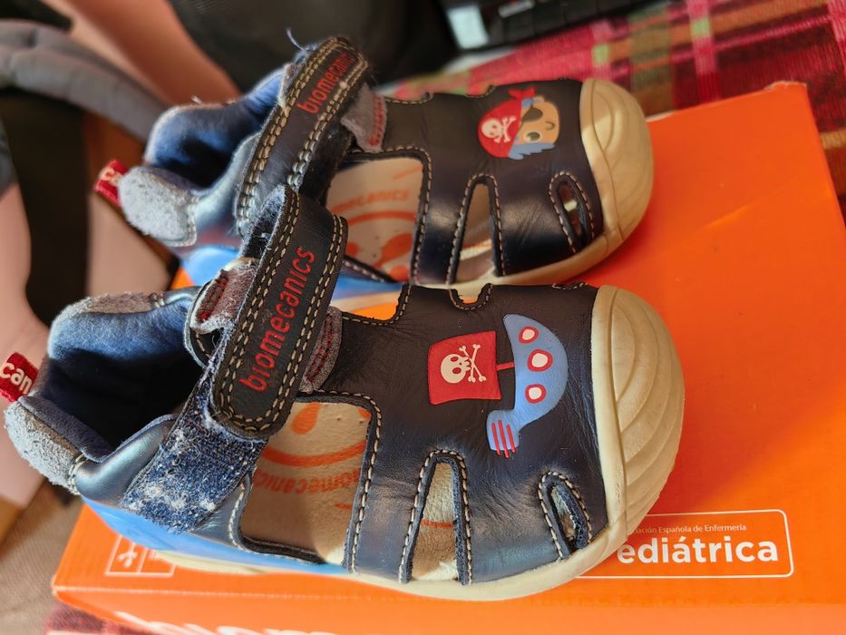 Детски сандали Biomecanics, номер 21 – Естествена кожа