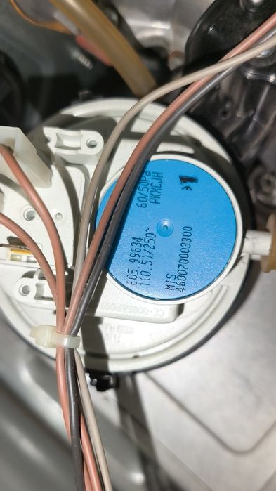 Centrala Genus 24 ff Ariston.