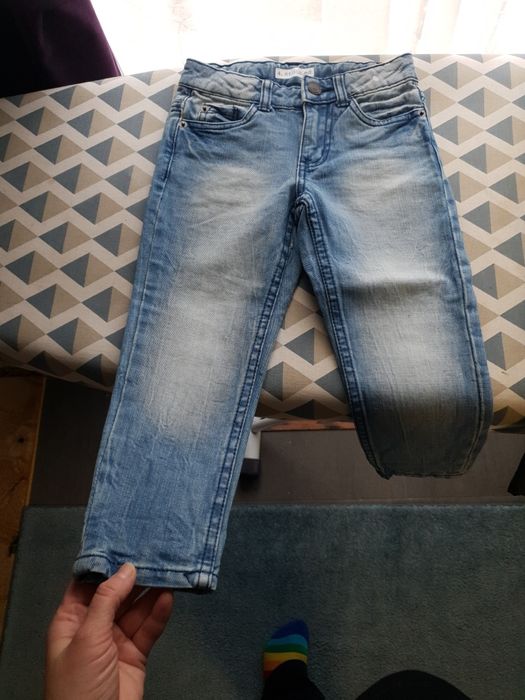 Blugi noi copii 4 ani